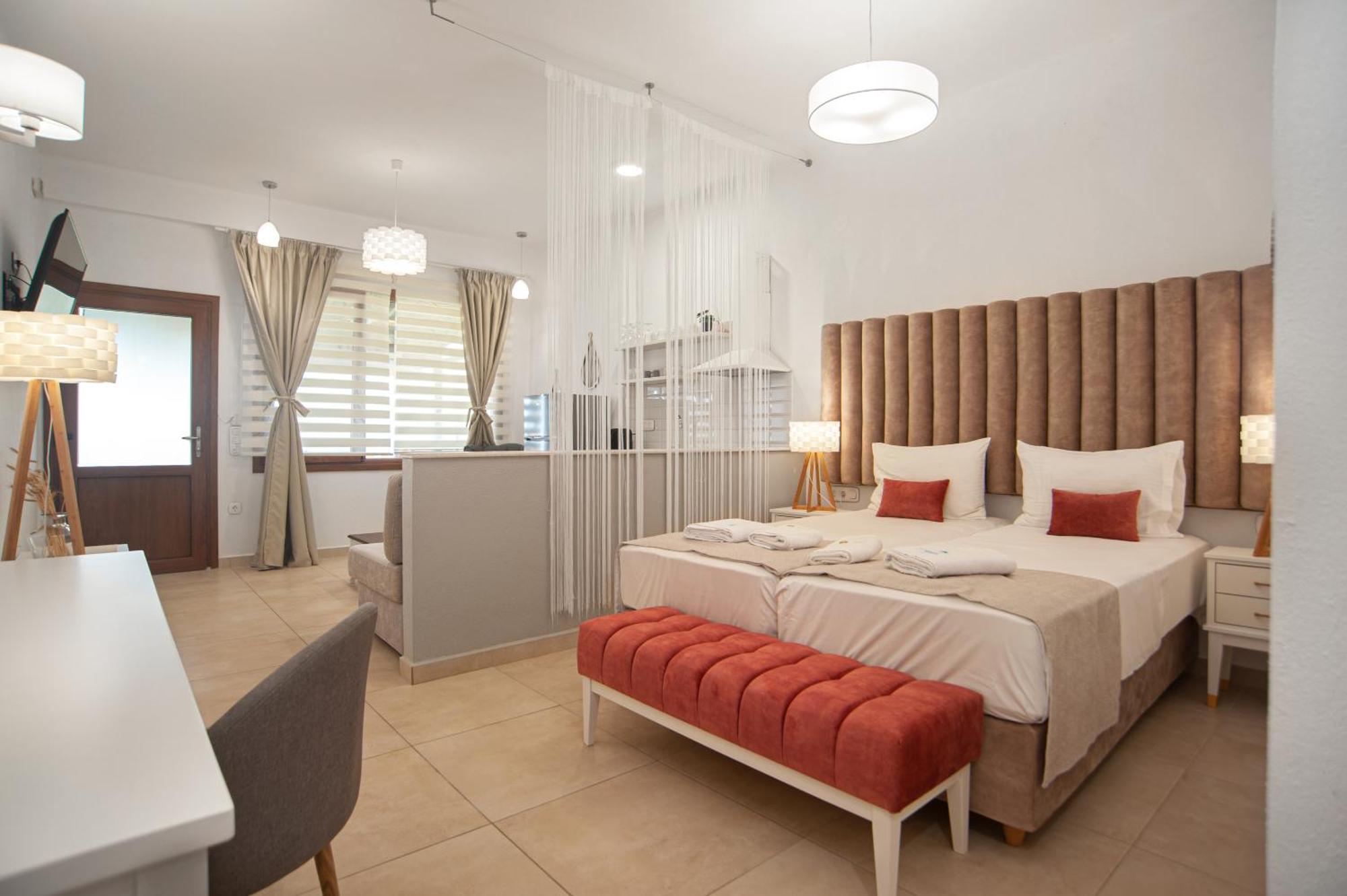 Komitsa Luxury Apartments เนอาโรดา ภายนอก รูปภาพ